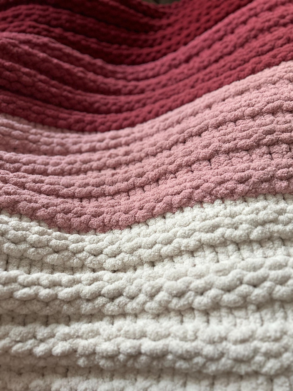 The Ridge Blanket - Finger Knit Pattern – Finger and Loom (PDF Download)