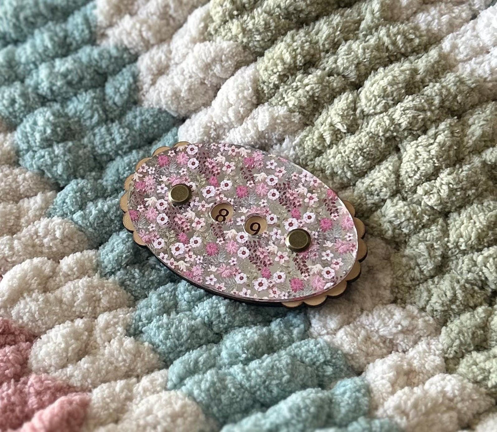 Row Counter for Knitting and Crochet Mirrored Pink Flowers