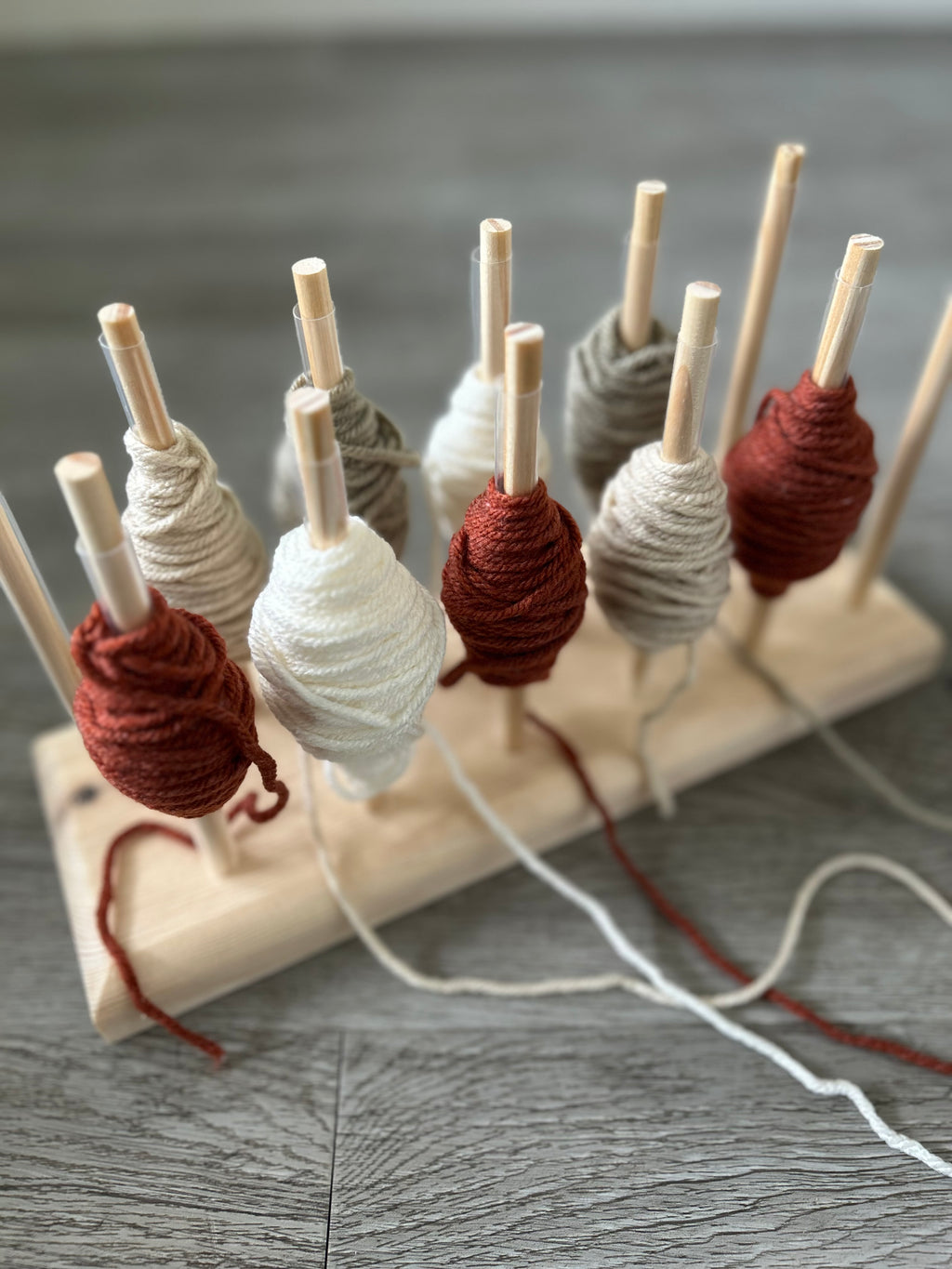 Yarn Bobbin Holder: Knitting & Crochet Colorwork