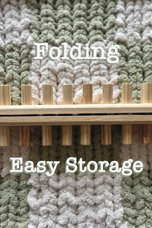 Blanket Loom for Chunky Yarn - Customizable Knitting Loom - Foldable and portable