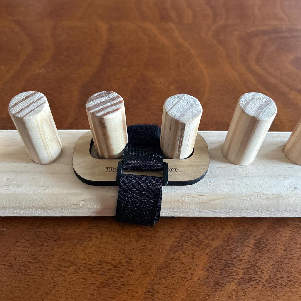 Loom Lock for THE KNOTTED OTTER Chunky Blanket Loom