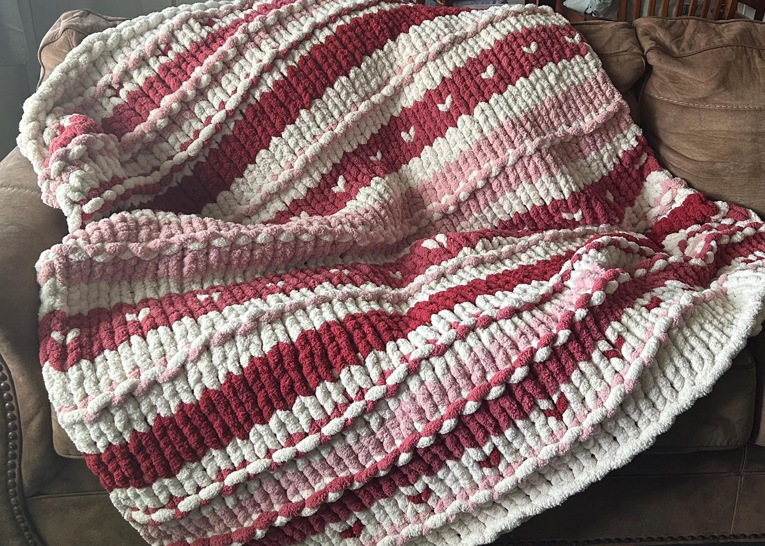 Chunky Blanket Pattern - Dotted Hearts (PDF File Only) - Finger Knitting